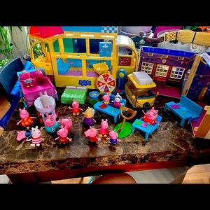 Peppa pig camper, school house, princess carriage w/ horse, van, & carnaval
